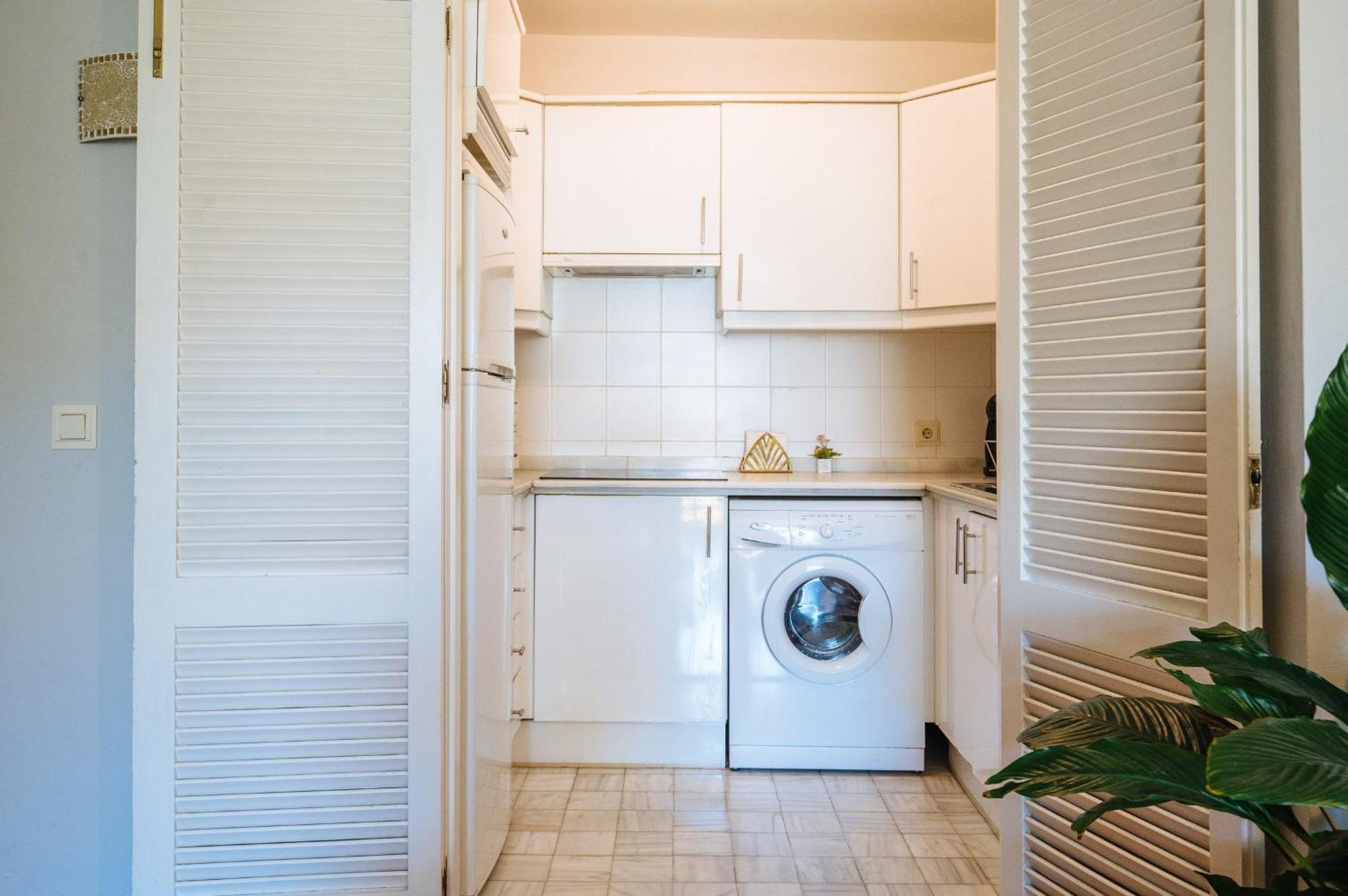 Novalia Home Suite Σεβίλλη Εξωτερικό φωτογραφία